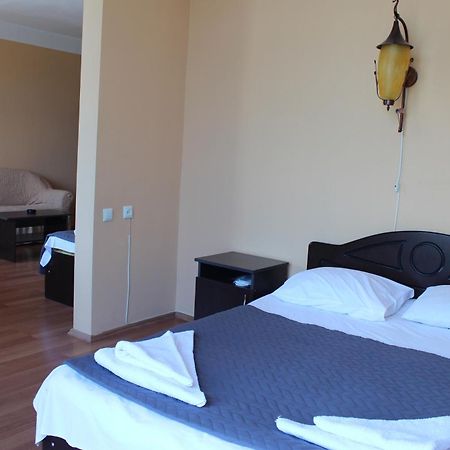 Eleganti Hotel Батуми Екстериор снимка
