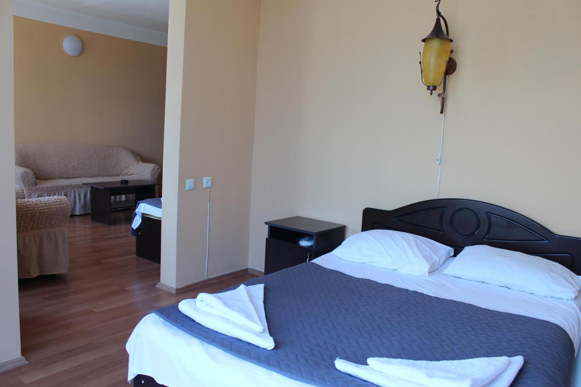 Eleganti Hotel Батуми Екстериор снимка