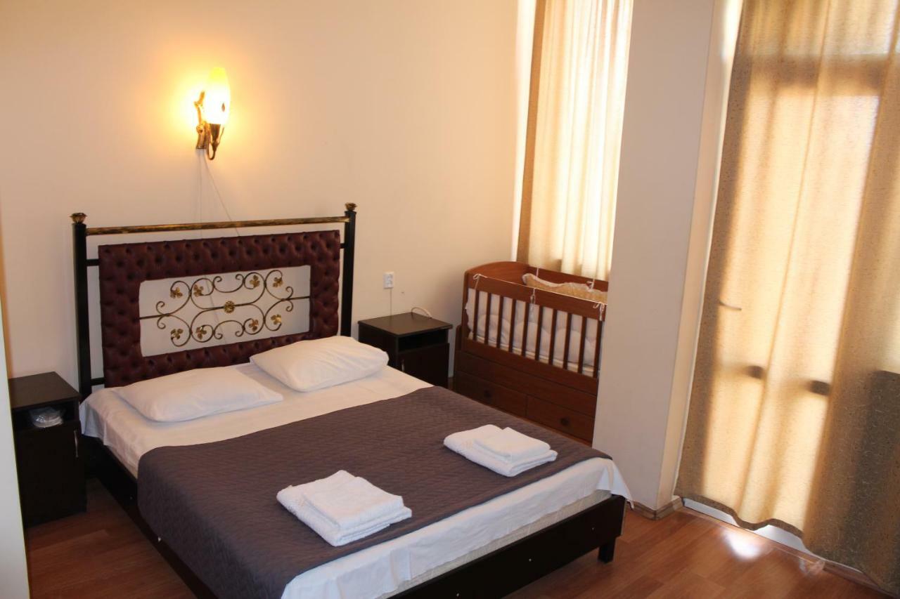 Eleganti Hotel Батуми Екстериор снимка
